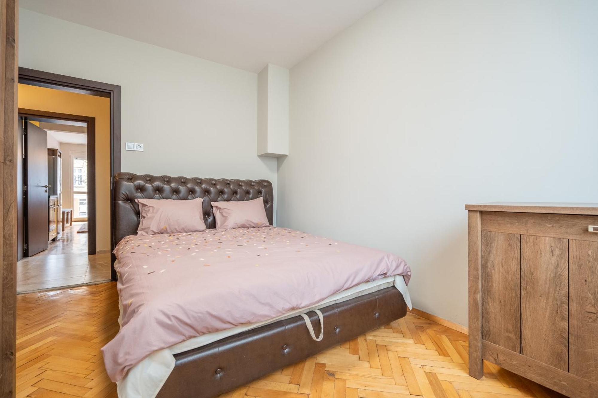 Pirotska 2-Bedroom 100M2 Apartment In Sofia Center Exterior photo