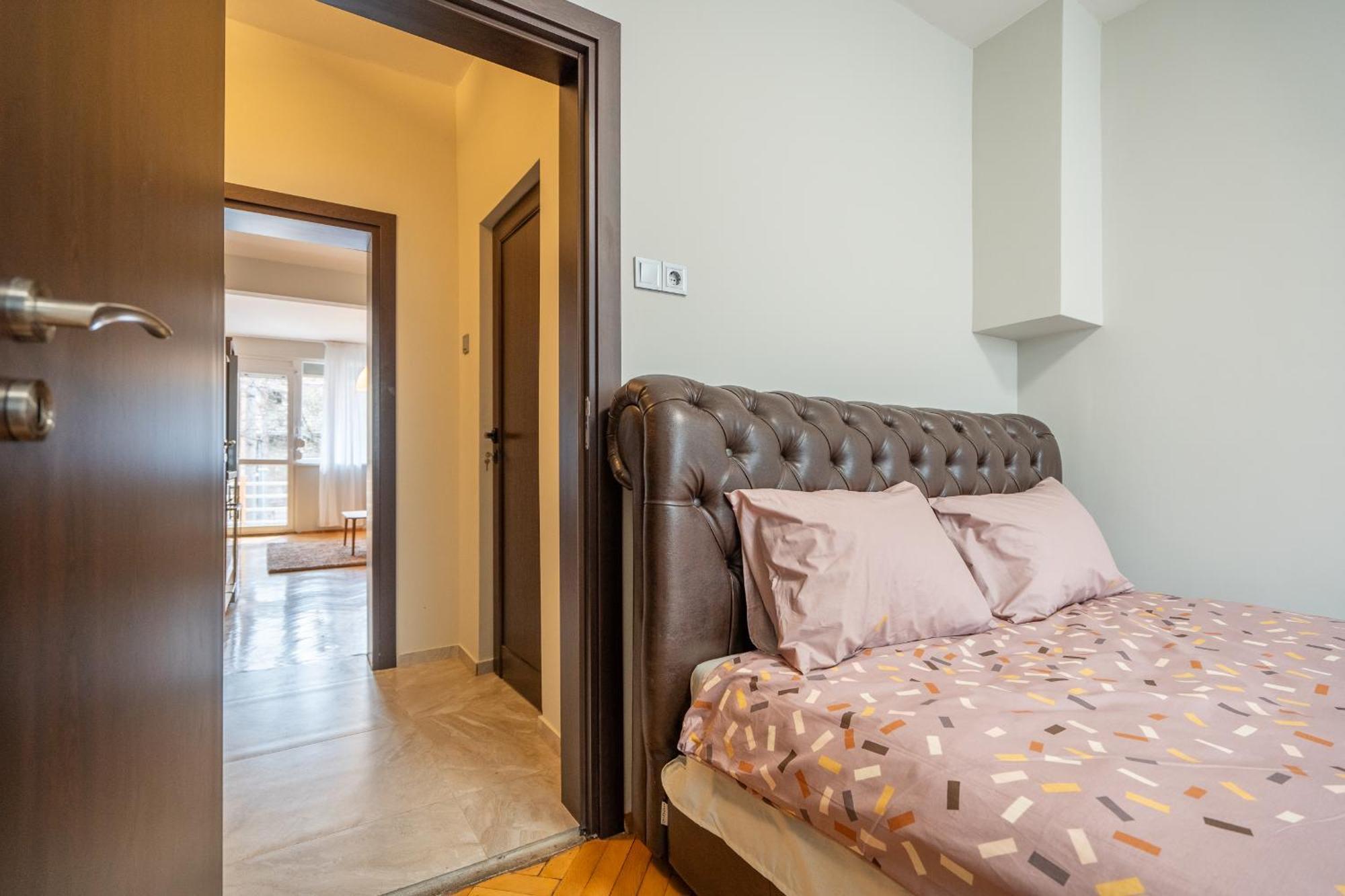Pirotska 2-Bedroom 100M2 Apartment In Sofia Center Exterior photo